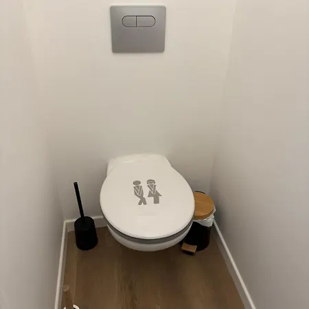 Maison Avec Courette بيت للعطل *